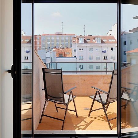 גיחון Atico Con Terraza, Vistas Al Mar Y Parking En Playa De S Lorenzo מראה חיצוני תמונה